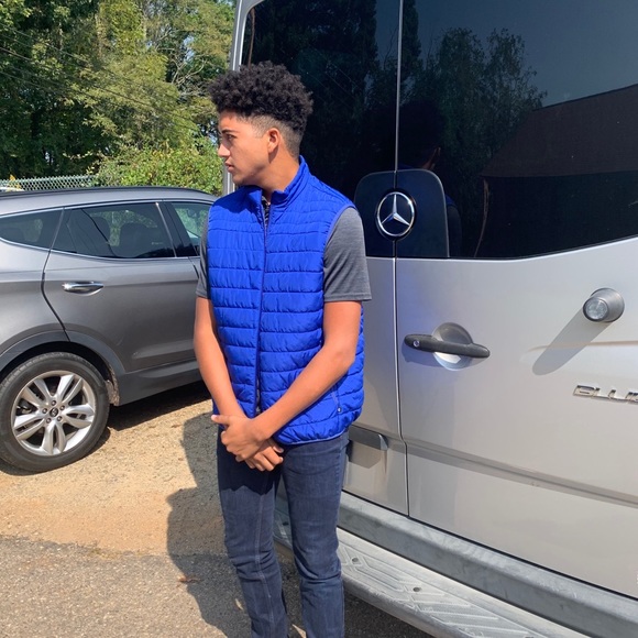 Meet your Posher, Tyler - Picture 1 of 1